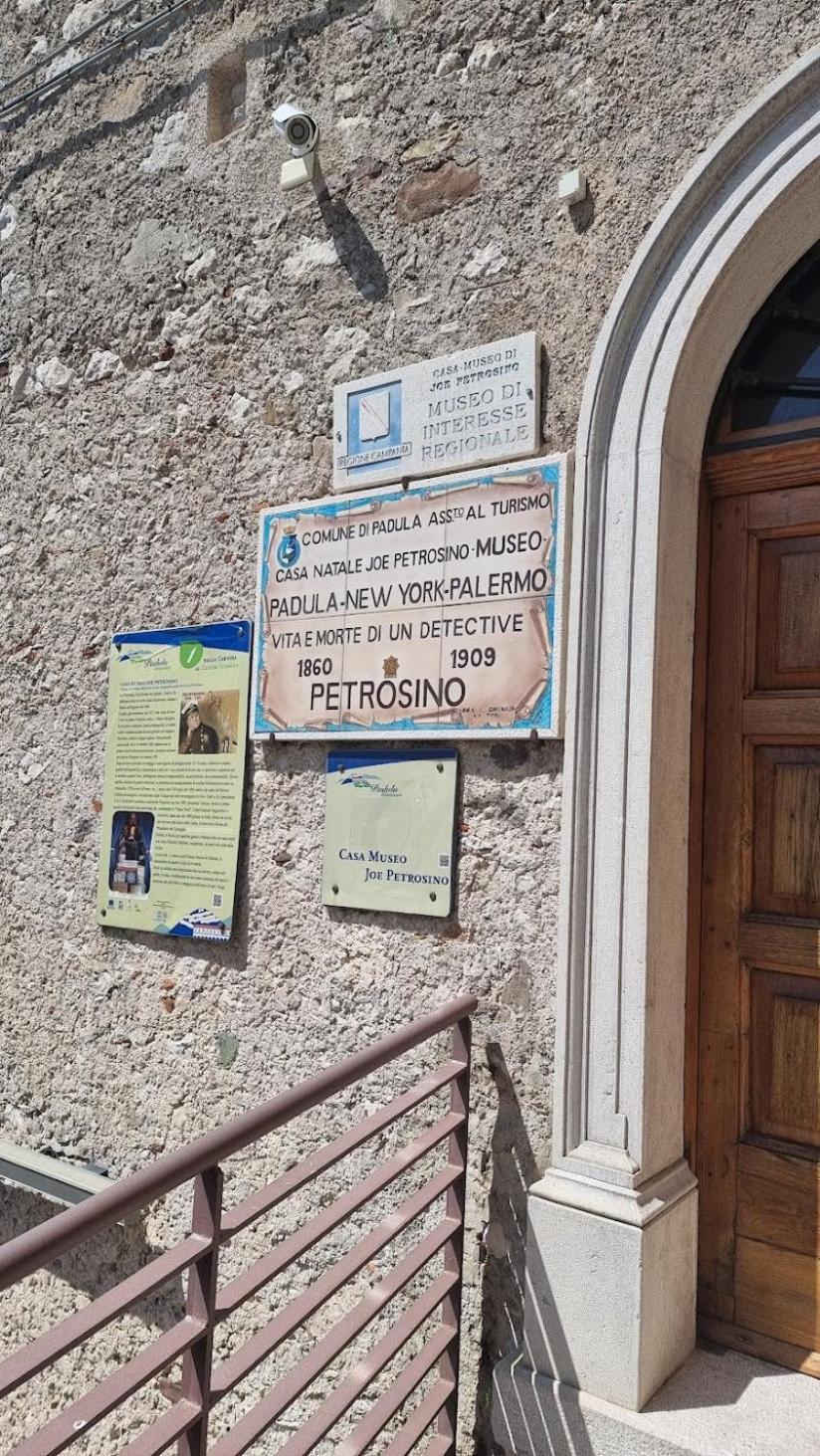Casa Semeria Certosa Di Padula Bagian luar foto